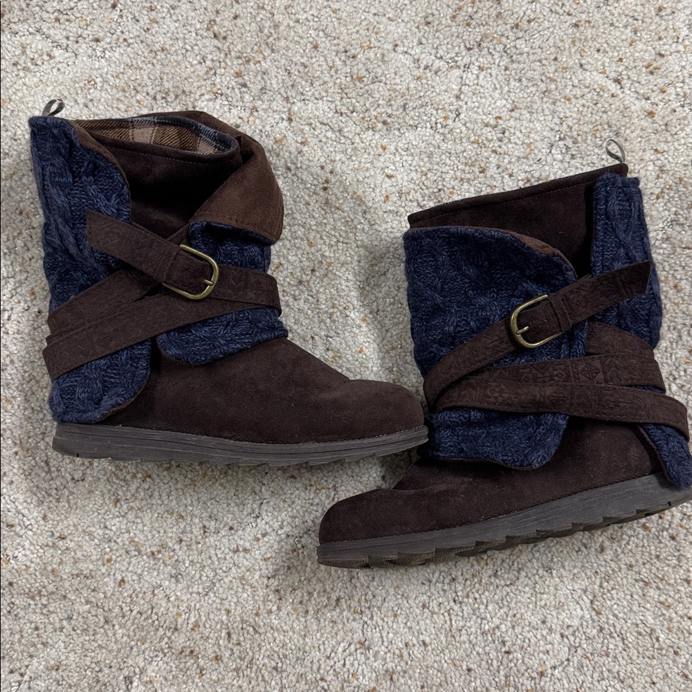 Muk Luks Navy Knit & Dark Brown Suede Winter Boots